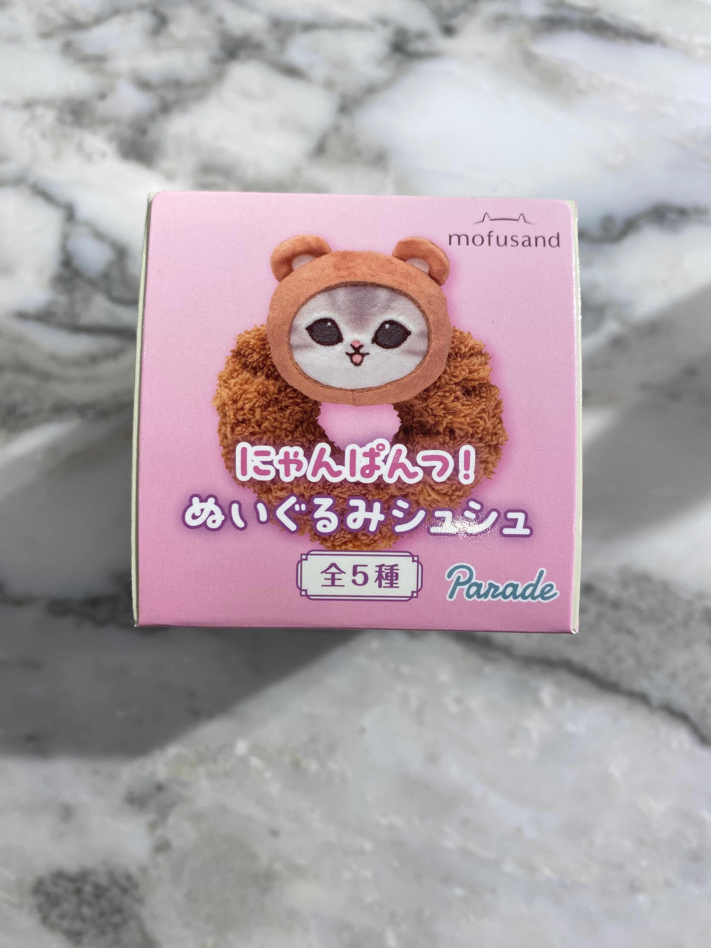 Mofusand Parade elastic hat holder