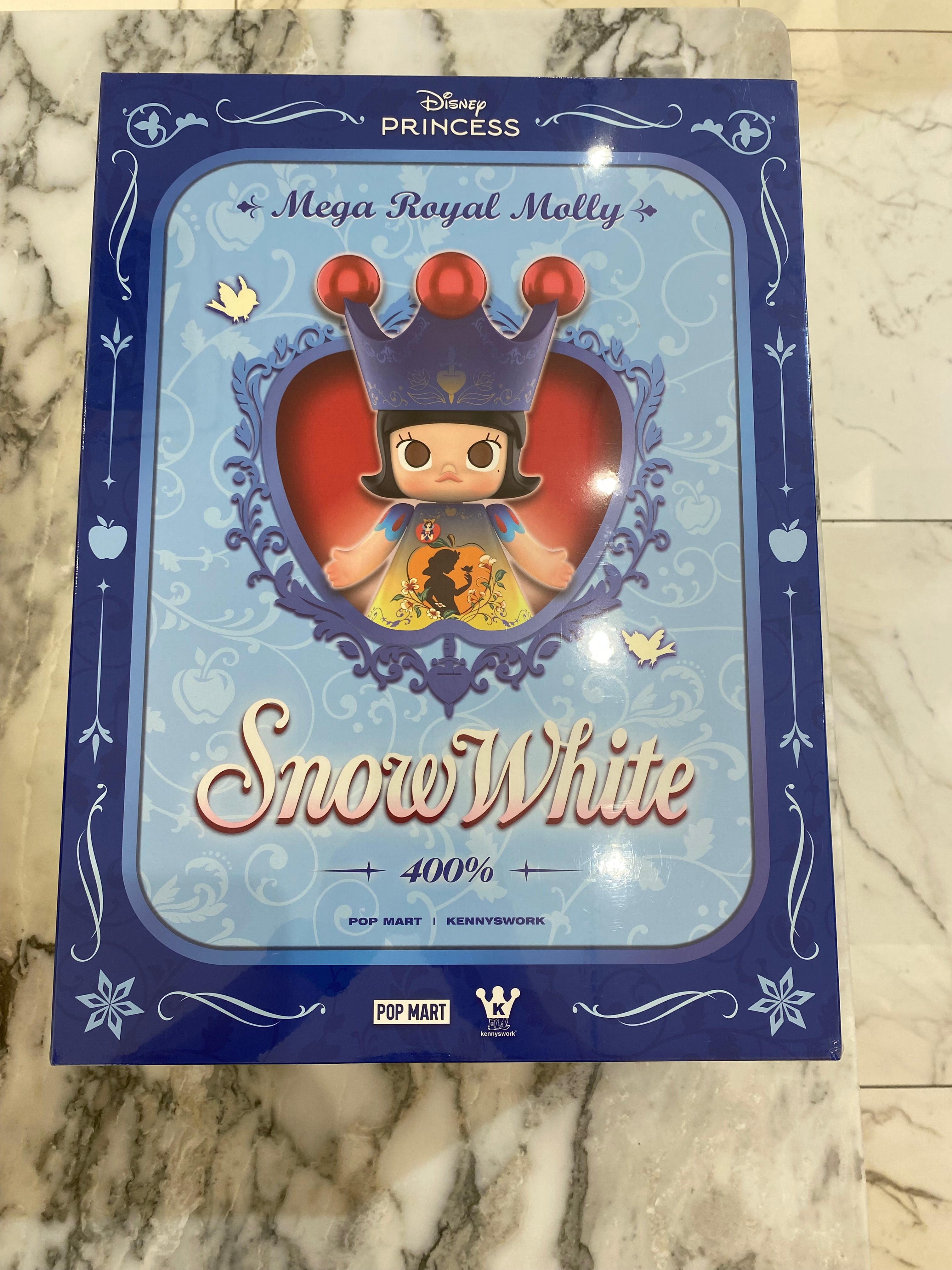 Mega Royal Molly Snow White 400%