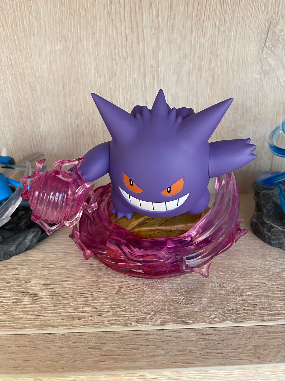 Pokemon Gengar Figure Con Base Luminosa
