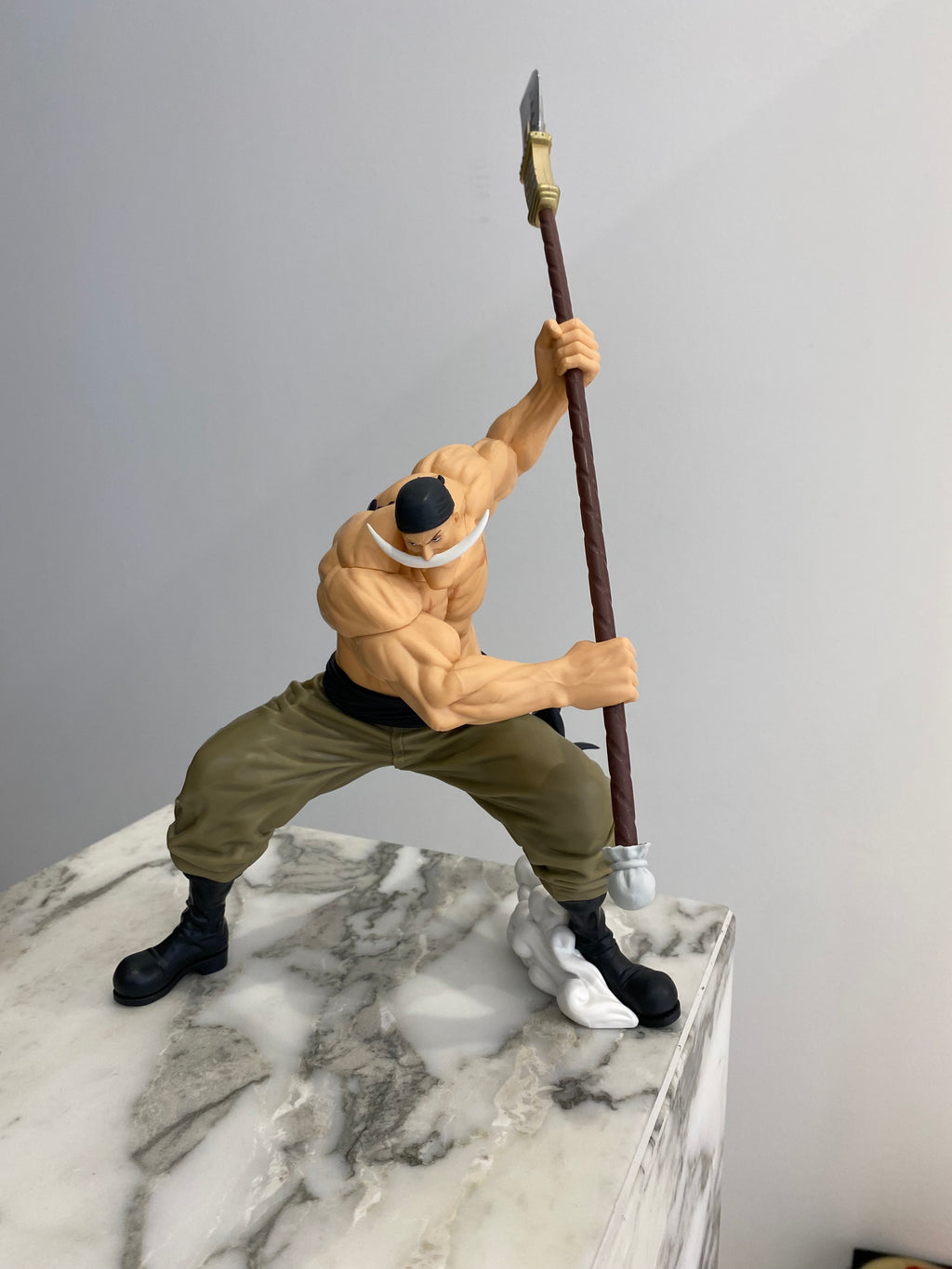One Piece Edward Newgate Figure  Grandista Bandai
