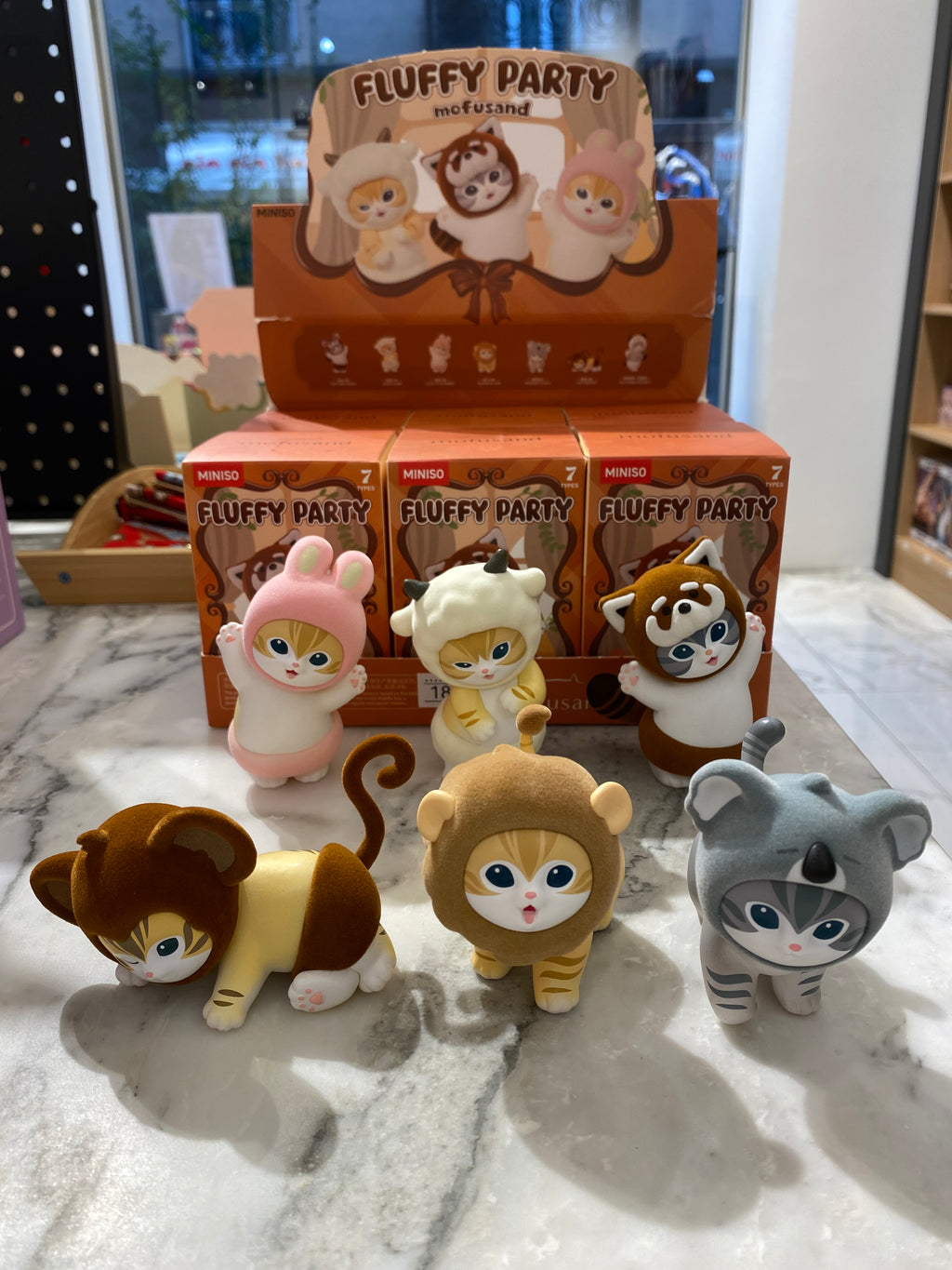 Mofusand Fluffy Party